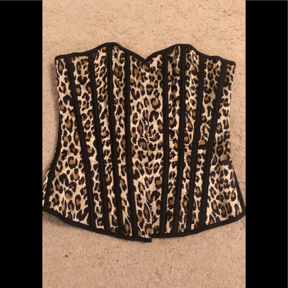 Leopard print corset